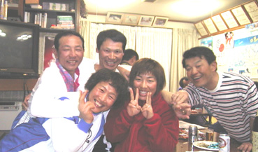 ��B